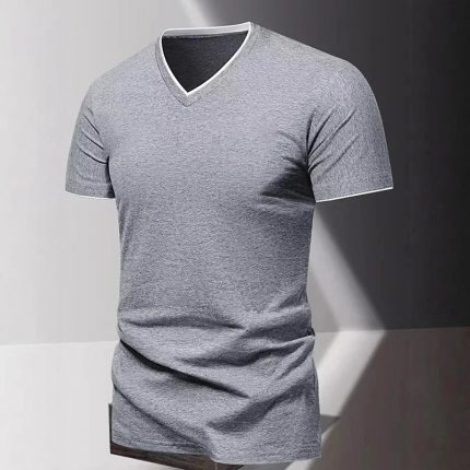 Leo - Sleek Cotton T-Shirt